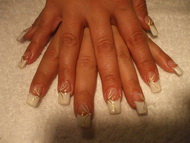 Zselés műköröm díszítés